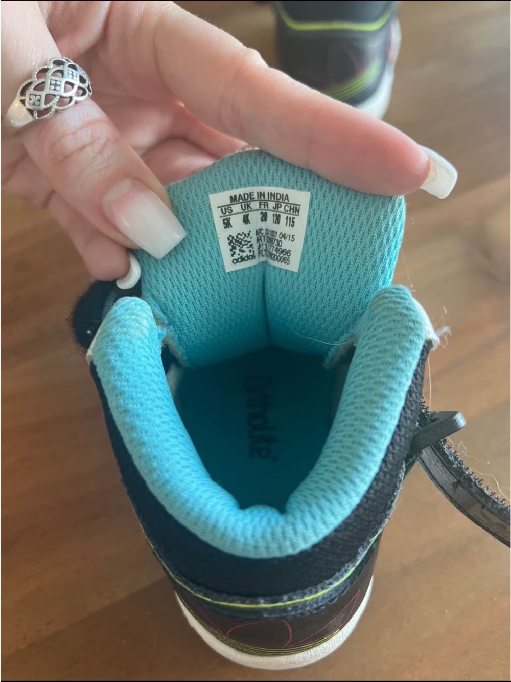 Adidas Toddler VARIAL MID Sneakers - size 5 - Picture 4 of 4